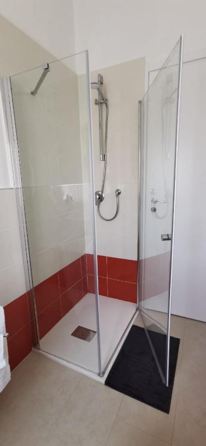 Nonna Pella Appartamenti - Corbezzolo Pietra Ligure Buitenkant foto